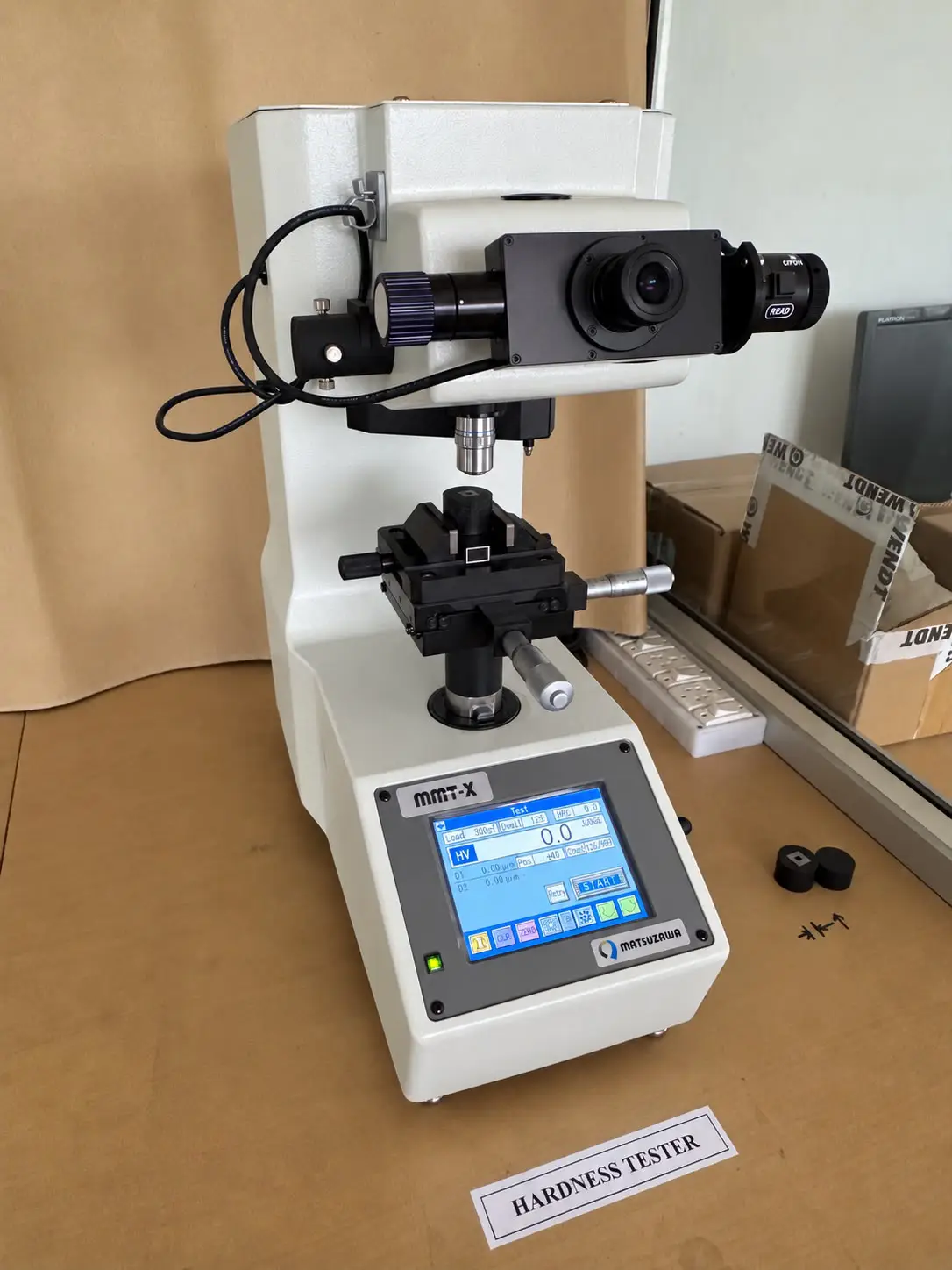 Microscope
